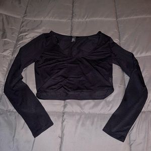 Black Long Sleeve Crop Top